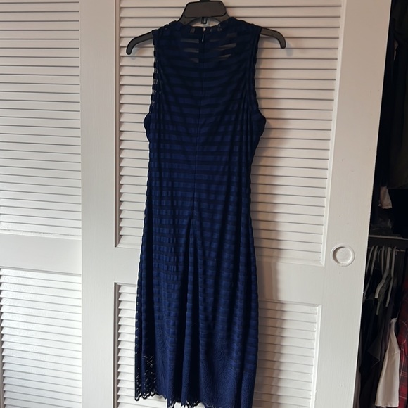 Stunning sexy navy sheer stripe bodycon dress by Guess - Picture 7 of 8